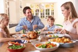 Gotuj zdrowo dla całej rodziny. Rodzinny plan żywieniowy za darmo na stronie NFZ