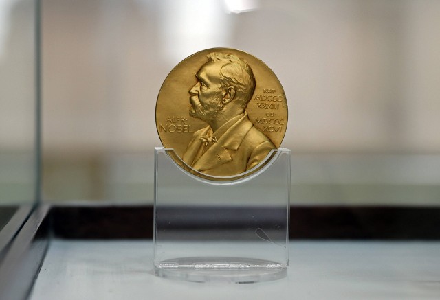 Literacka Nagroda Nobla ma 122-letnią tradycję. Dowiedz się więcej na temat najważniejszego wyróżnienia w dziedzinie literatury
