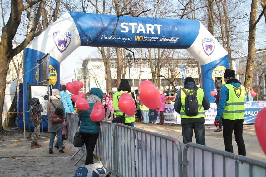 II Bieg Walentynkowy w Krakowie. "All You Need Is... RUN”  [ZDJĘCIA UCZESTNIKÓW]