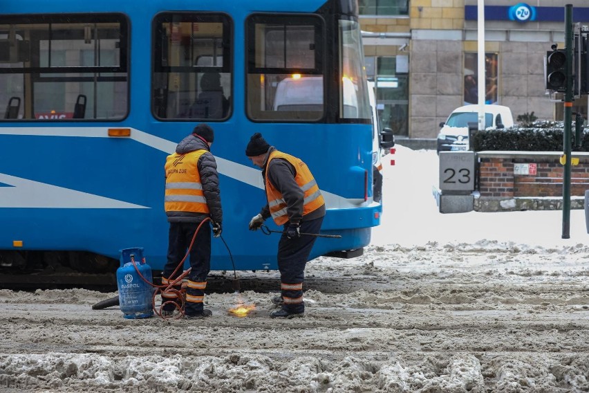 Kraków. Wnioskują o zakup tramwaju do czyszczenia torowisk