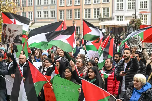 Gdańsk solidarnie z ofiarami wojny w Strefie Gazy