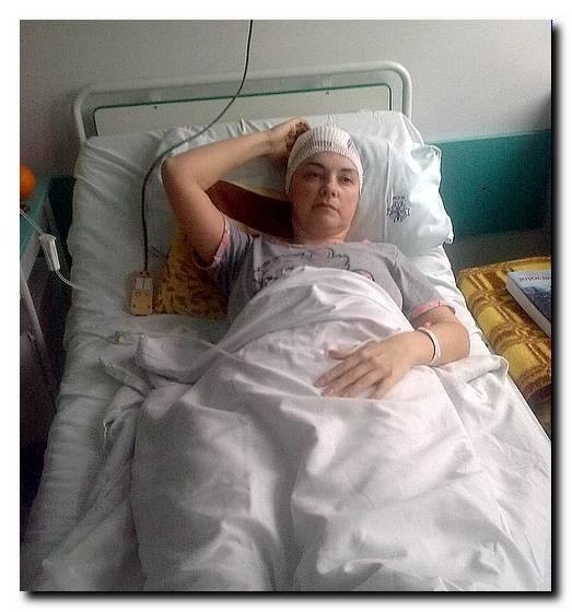 Magdalena Adamczyk  jest po dwóch operacjach, niestety, jest przykuta do łóżka. Cieszy się z najmniejszego sukcesu.
