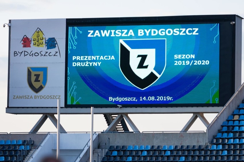 W środę o godz. 19.00 przed trybuną B stadionu Zawiszy przy...