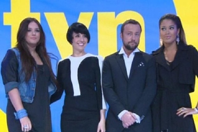 Ewa Farna, Tatiana Okupnik, Czesław Mozil i Patricia Kazadi z "X-Factor" na konferencji ramówkowej TVN. (fot. TVN24/x-news)