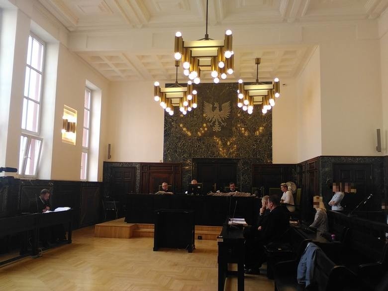 Białystok. Trzech Czeczenów skazanych za wspieranie organizacji terrorystycznej ponownie przed sądem