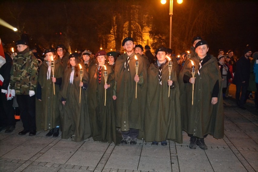 Święto Niepodległości w Częstochowie. Główne uroczystości na Placu Biegańskiego [ZDJĘCIA]