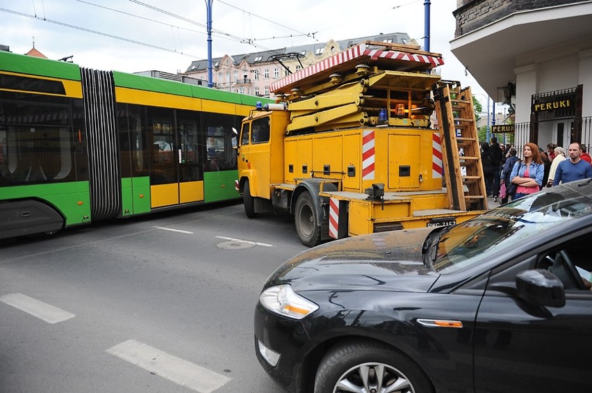 Mężczyzna był przytomny, kiedy pogotowie zabierało go do...