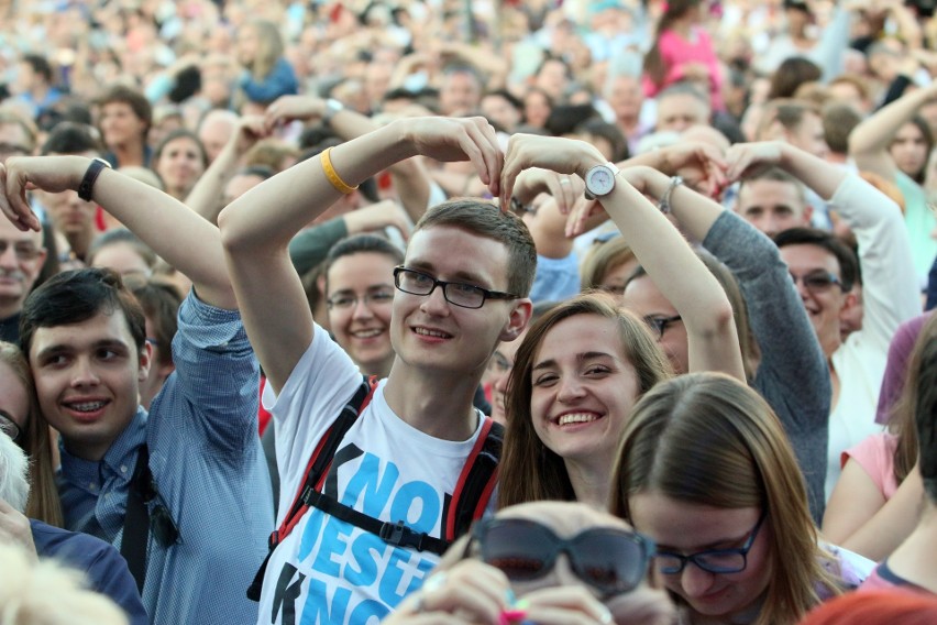 Tłumy mieszkańców Lublina na Koncercie Chwały [ZDJĘCIA]