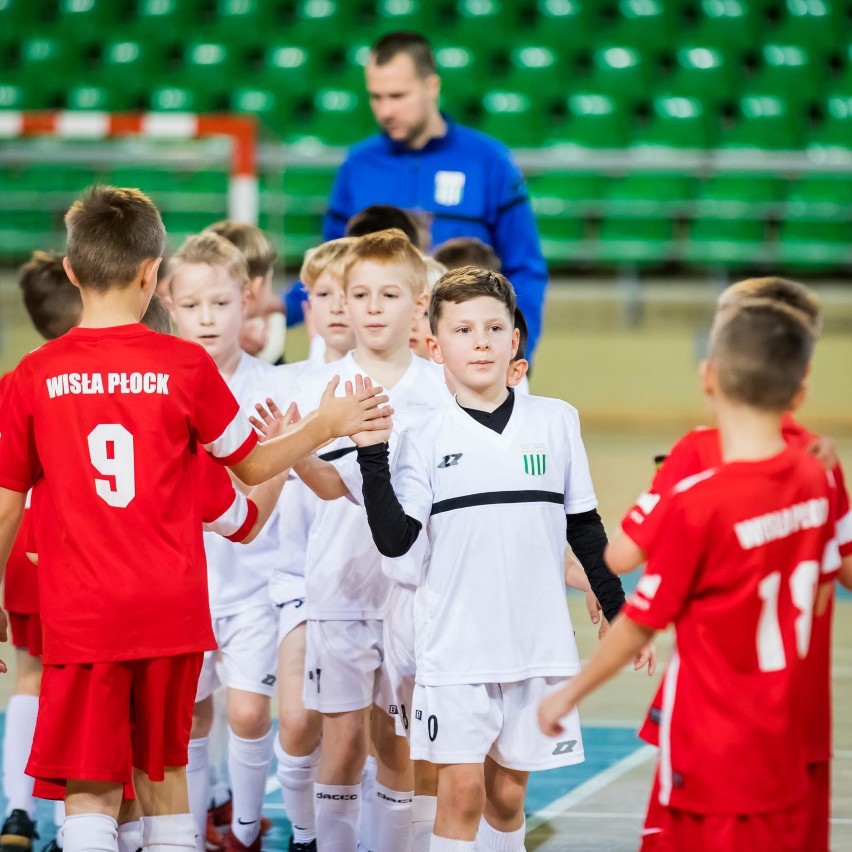 W hali Immobile Łuczniczka odbył się turniej piłkarski pn....