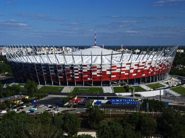 Stadion Narodowy w Warszawie, na którym rozgrywane były mecze Euro 2012.