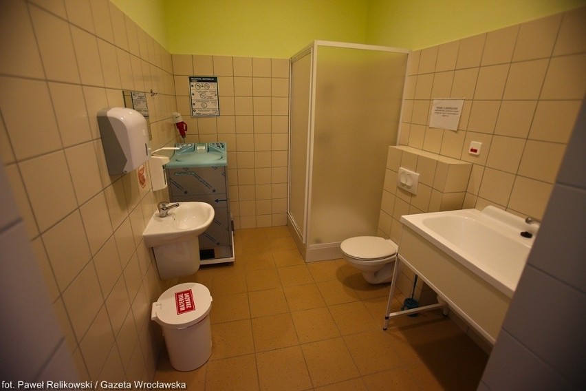 Wrocław: Otwarto Uniwersyteckie Centrum Pediatryczne, skupiające kliniki dziecięce (FOTO)