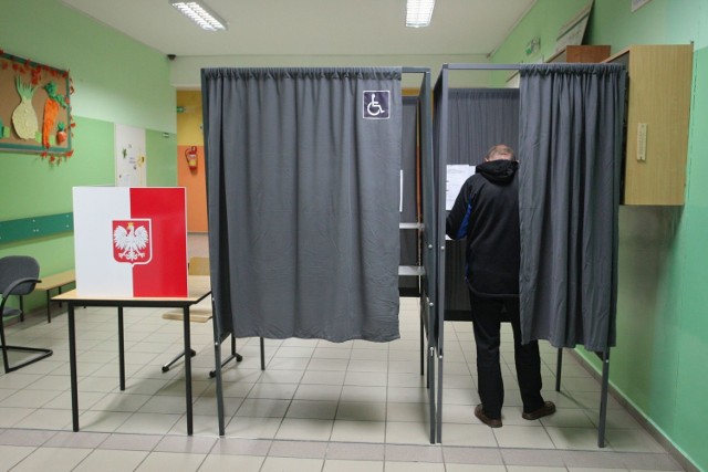 Większość mieszkańców powiatu świeckiego głosowała na urzędującego prezydenta.