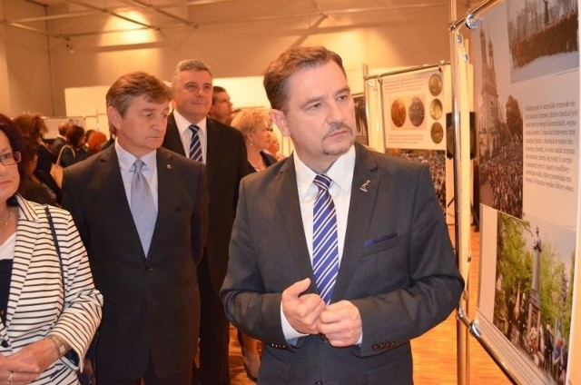 Piotr Duda wziął udzaił w otwarciu wystawy poświęconej bł ks. Jerzemu Popiełuszce