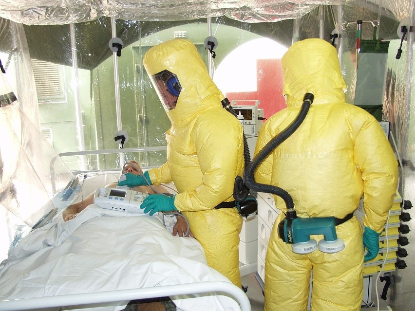 Wirus Ebola...