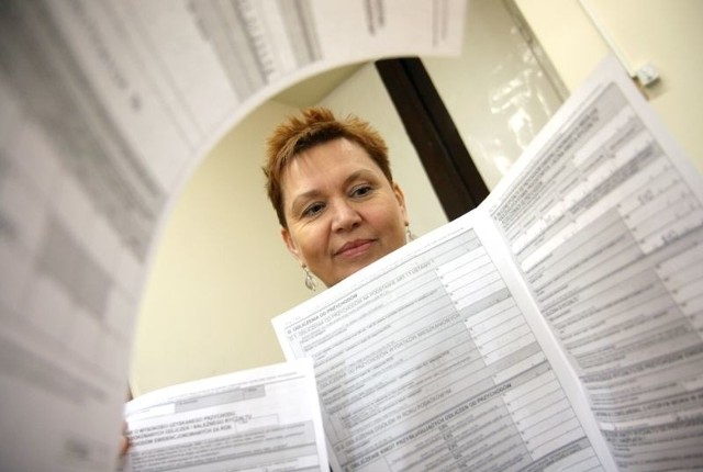 Wzywamy podatnika zazwyczaj wtedy, gdy dane zawarte w zeznaniu budzą nasze wątpliwości – zaznacza Marta Szpakowska, rzecznik Izby Skarbowej w Lublinie. W wezwaniu są wskazane dokumenty, jakie powinniśmy dostarczyć do urzędu