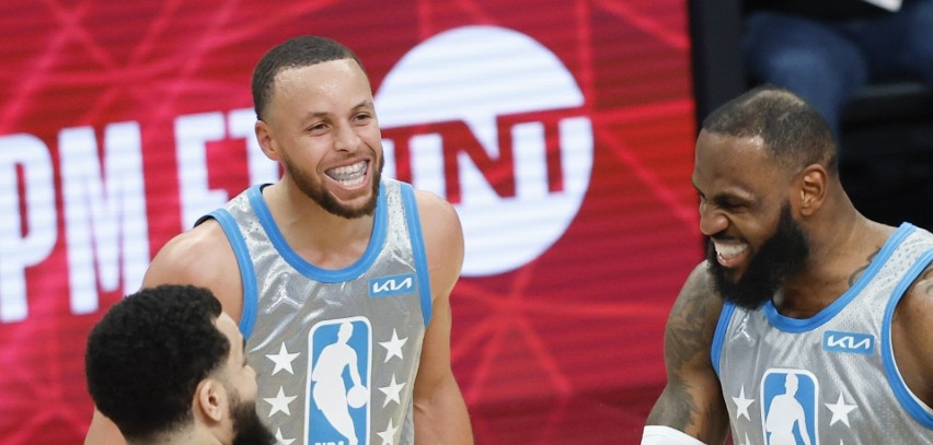 Dream Team 3. LeBron, Curry i inne gwiazdy NBA na igrzyskach w Paryżu [ZDJĘCIA]
