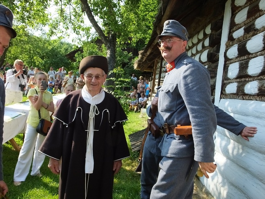 Rozbite życie - rekonstrukcja wielkiej wojennej miłości