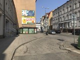 Koszmarek z ulicy Mickiewicza do poprawki. Będzie nowy chodnik, parking i oświetlenie