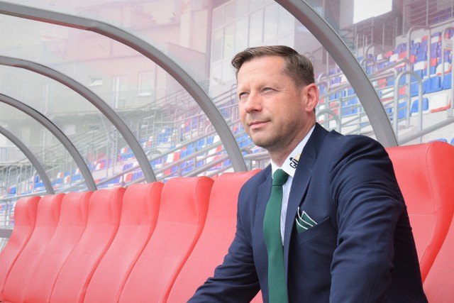 47 urodziny odchodzi 16 lipca Dariusz Banasik, trener Radomiaka Radom.