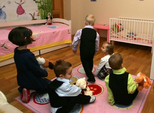 Rodzinny dom dzieckaW Szczecinie oficjalnie otwarto nowy rodzinny dom dziecka.