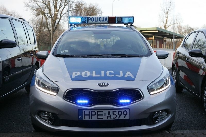 Nowe samochody dla kostrzyńskich policjantów kosztowały 140...