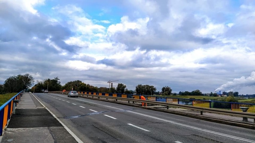 Most na ul. Wrocławskiej będzie tymczasowo zwężony do dwóch...