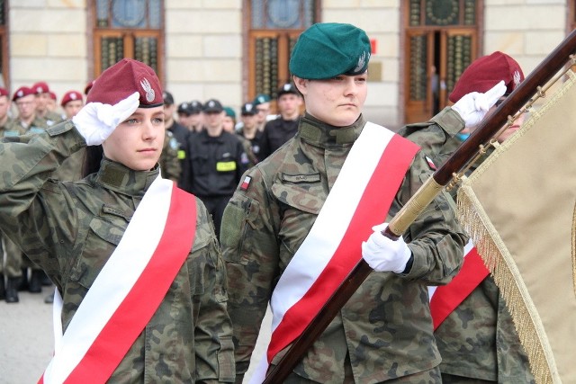 Dąbrowa Górnicza: turniej uczniów klas mundurowych z całej Polski