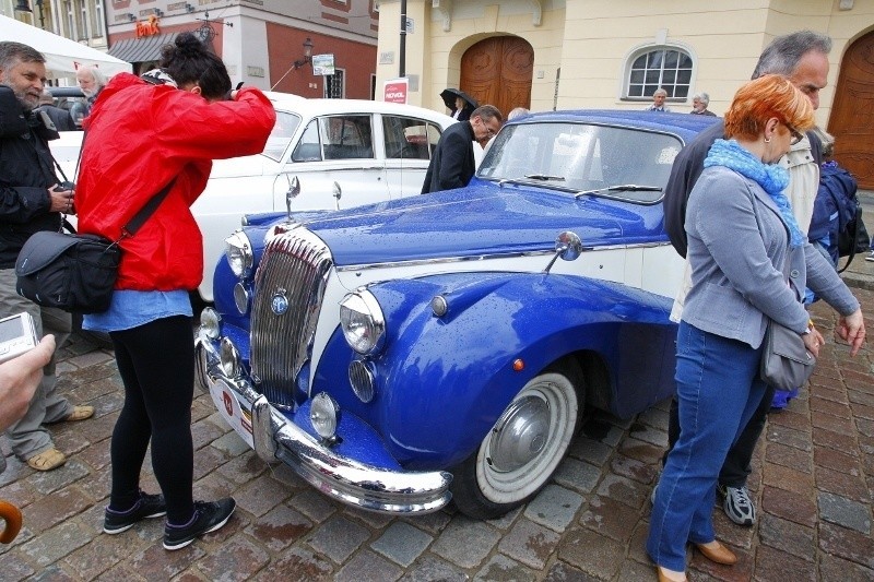 Zakończył się zlot samochodów marek Rolls Royce i Bentley