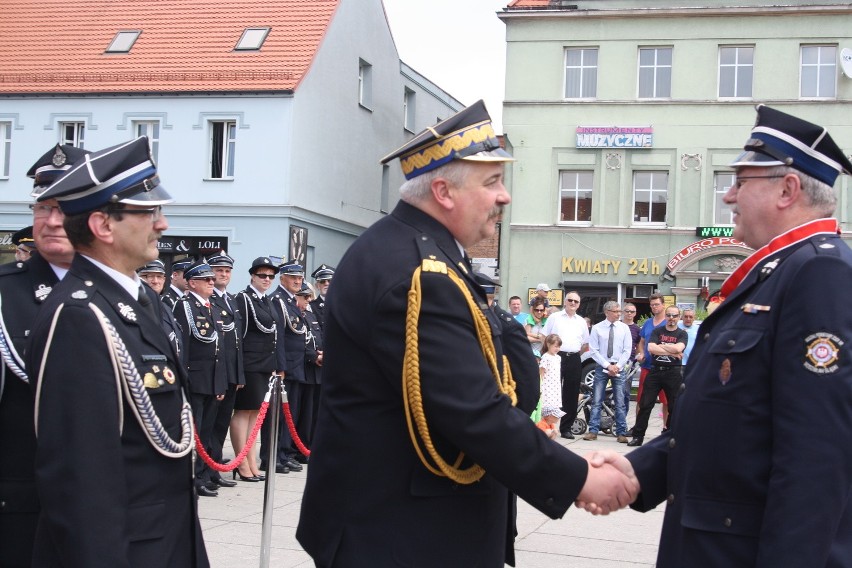 Oni ratują nasze życie. Zobacz strażaków i ich sprzęt