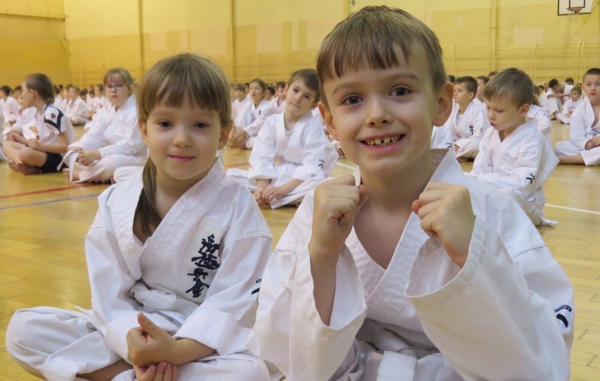 W gronie najmłodszych karateków zdających w sobotę egzamin...