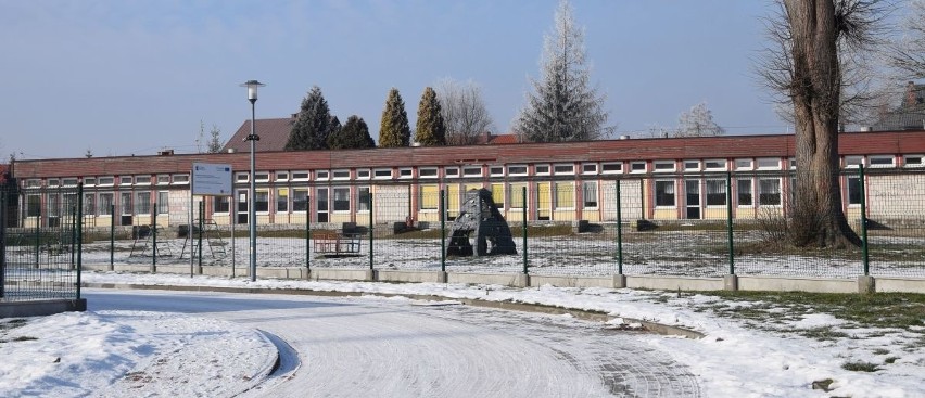 Po feriach dzieci rozpoczną naukę w nowym przedszkolu we Włoszczowie. Trwa wielkie przygotowanie