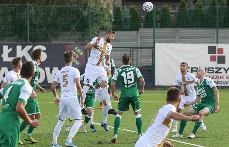 Ważne informacje dla klubów piłkarskich z Kielc i powiatu kieleckiego ze względu na żółta strefę zagrożenia Covid 19