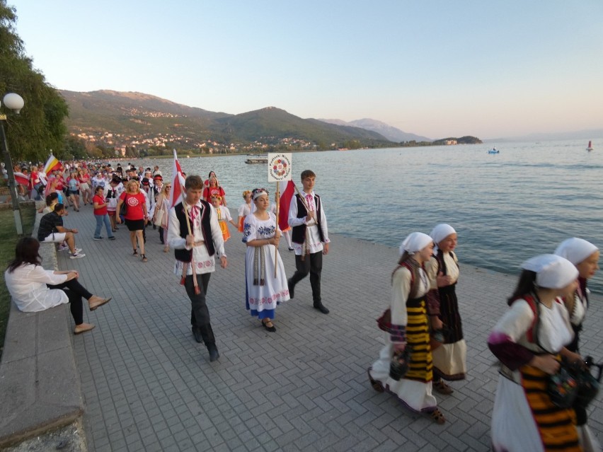 Sukces białostockich uczniów na XX Międzynarodowym Festiwalu Folkloru, Tańca i Muzyki w Macedonii (zdjęcia)