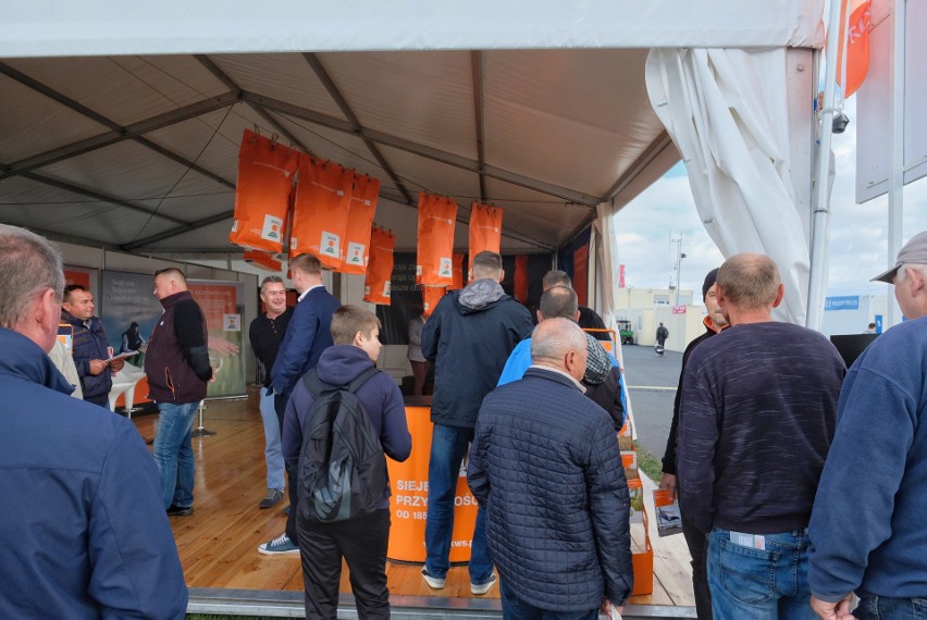 W sobotę Agro Show 2018 odwiedzały tłumy. Zobacz na...