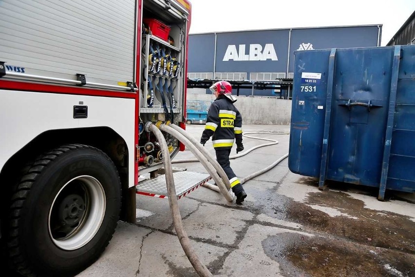 Pożar w Albie przy Szczecińskiej - ćwiczenia straży