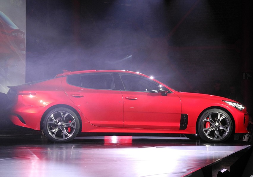 Kia Stinger...