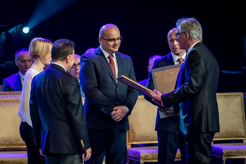 Nagrodziliśmy laureatów "Złotej Setki Pomorza i Kujaw 2016"