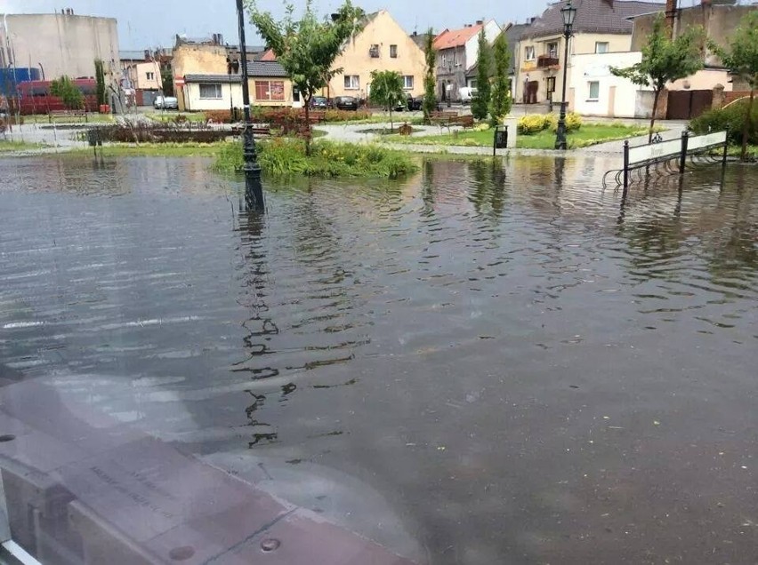 Tak wyglądały Wronki po gradobiciu w poniedziałkowe...