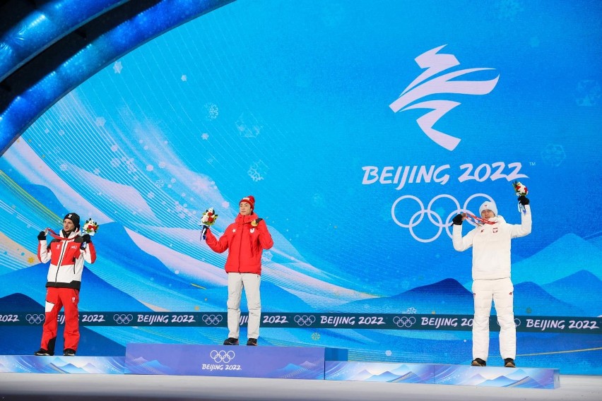 Dawid Kubacki odebrał brązowy medal igrzysk w Pekinie