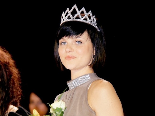 Miss Ziemi Świeckiej i Chełmińskiej 2012 - 18-letnia Monika Nalazek.