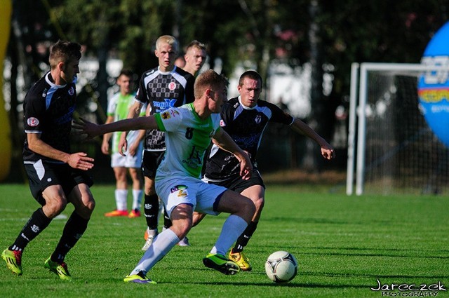 Łódzki Klub Sportowy wygrał dwa ostatnie spotkania. Czy podtrzyma passę i poradzi sobie ze Świtem Nowy Dwór Mazowiecki mimo kłopotów kadrowych?