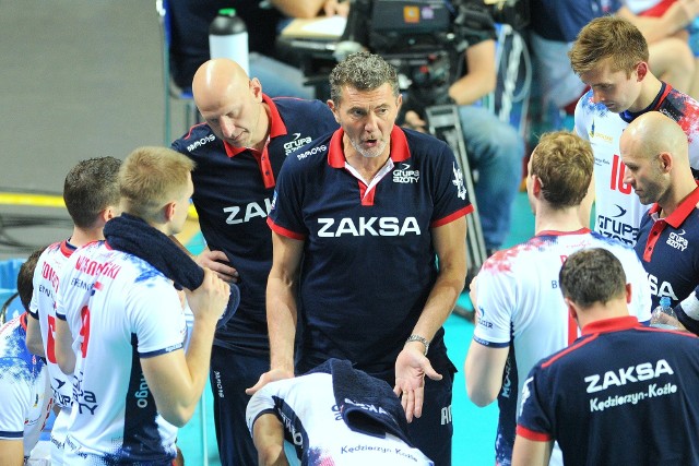 ZAKSA Kędzierzyn-Koźle przetrwała kilka trudnych momentów w ostatnim ligowym meczu z Treflem Gdańsk. Na zdjęciu jej trener, Andrea Gardini.