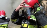 Bieruń: Pożar w domu jednorodzinnym przy ul. Świerklowej. Paliło się poddasze i dach, mieszkańcy ewakuowani