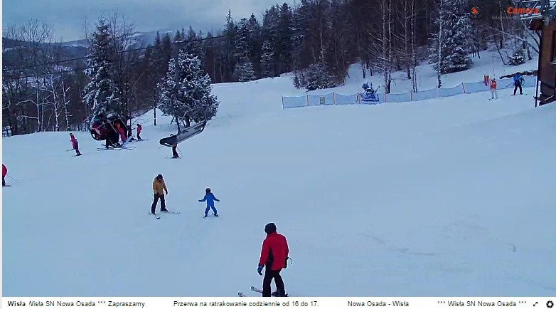 W Beskidach sypie śnieg 15.01.2017 Piękna zima dla narciarzy [ZDJĘCIA Z KAMEREK]