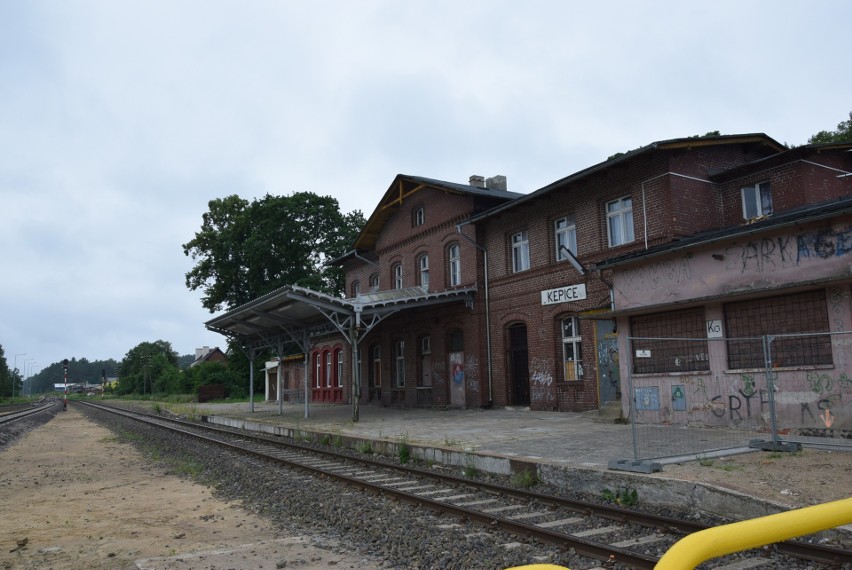 Gmina Kępice chce przejąć od PKP dworzec kolejowy wraz z...