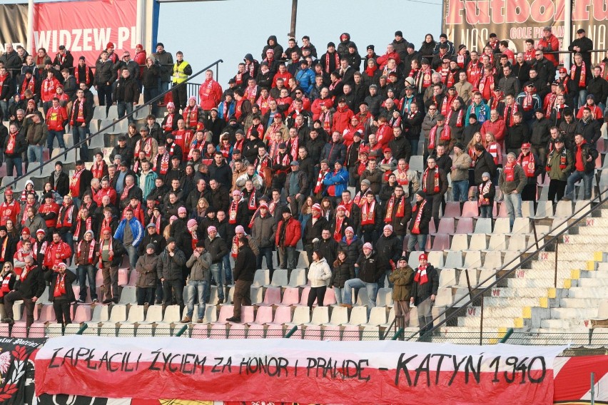 Kibice na meczu Widzew - Polonia Warszawa [ZDJĘCIA+FILM]