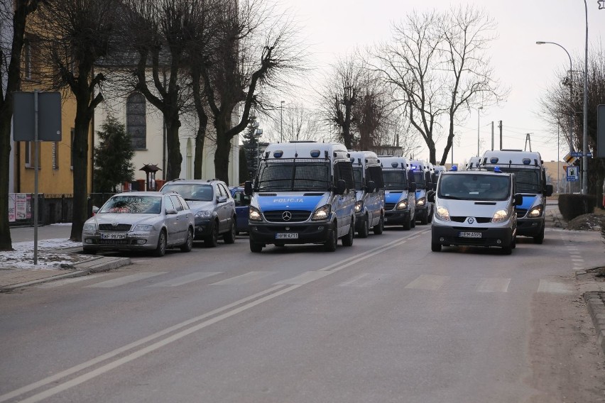 III Marsz Pamięci Żołnierzy Wyklętych w Hajnówce 2018. Policja użyła siły (zdjęcia, wideo)