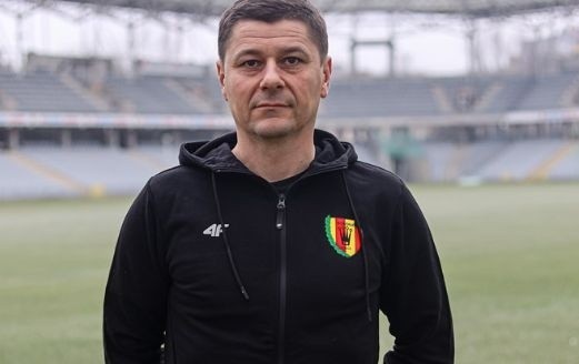 Jerzy Cyrak został asystentem trenera Leszka Ojrzyńskiego w Koronie Kielce. Podpisał kontrakt do 30 czerwca 2023 roku