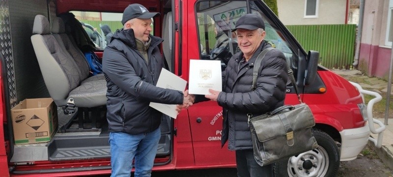 Gmina Połaniec pomaga sąsiadom z Ukrainy. Transport z darami pojechał do zaprzyjaźnionego Swalawa