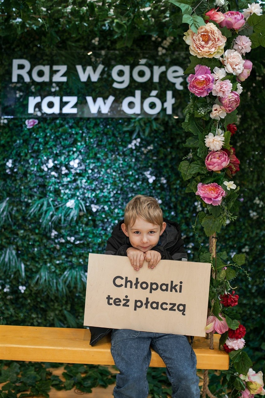 Depresja u nastolatków - Port Łódź zaprasza na rozmowy przy „Huśtawce” 
